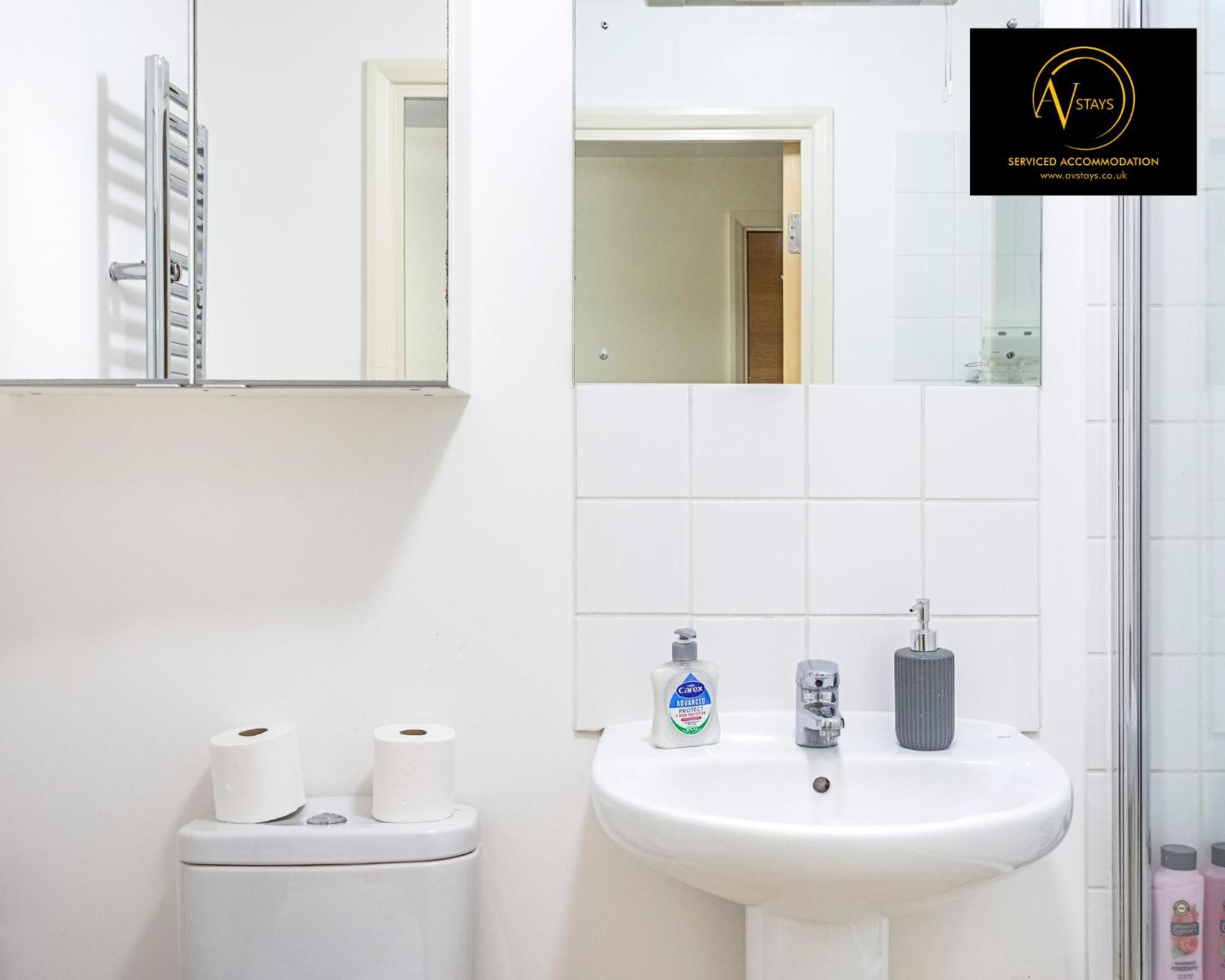 לונדון 2 Bedroom Apartment מראה חיצוני תמונה